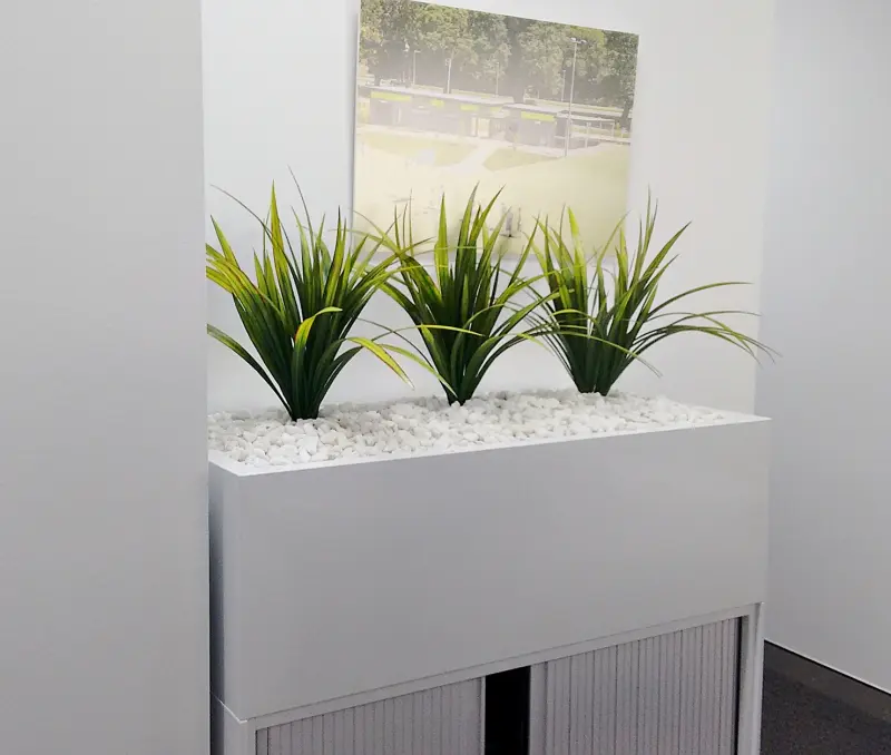 1. Office Area - Tambour Units & Single Planter