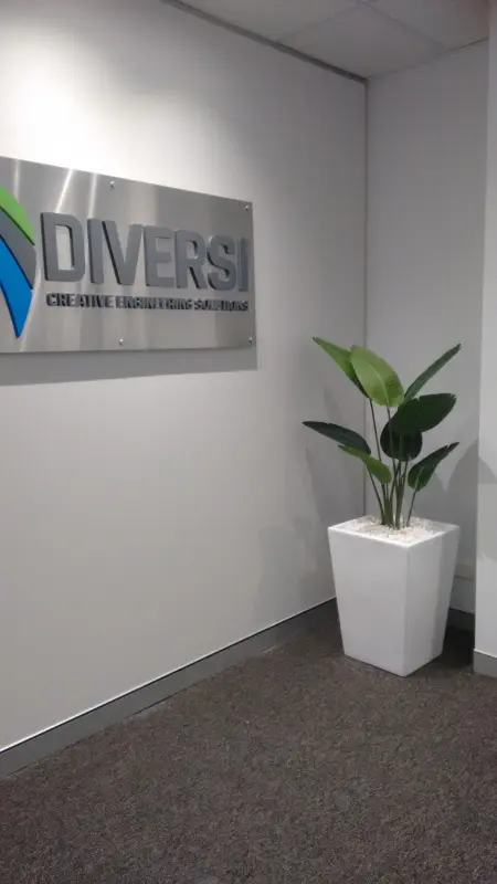 3. Office Area - Tambour Units & Single Planter