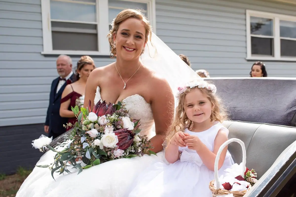 Bride & Flowergirl