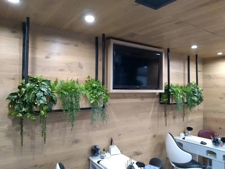 Nail Salon - Centrepoint Tower