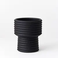 Ceramic 'Olena' Ribbed Pot<br>Black