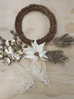 DIY Artificial Wreath<br>All That Glitters DIY Artificial Wreath<br>All That Glitters thumbnail